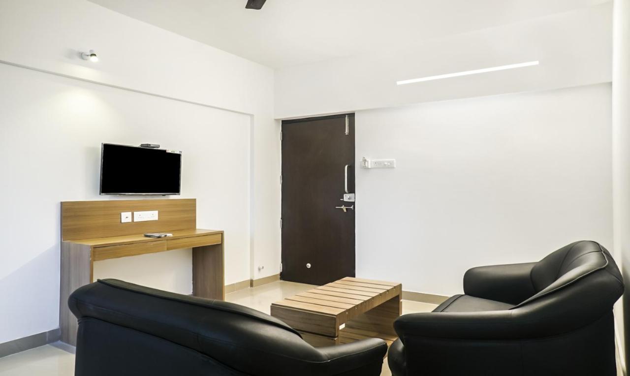 Treebo Luxe Suite, Shivaji Nagar Pune Exterior foto