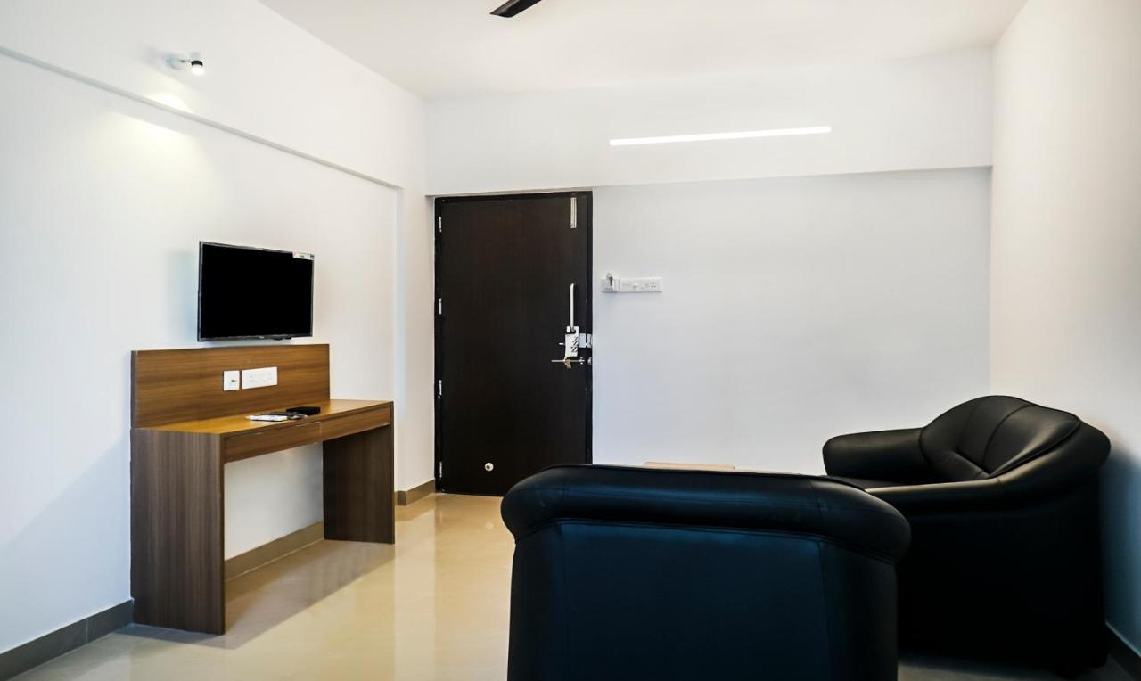 Treebo Luxe Suite, Shivaji Nagar Pune Exterior foto